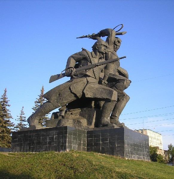 Памятник героям Октябрьской революции и гражданской войны