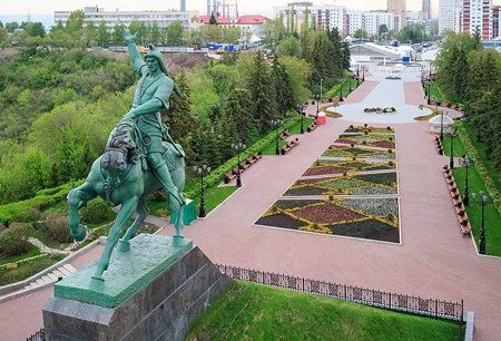Памятник Салавату Юлаеву.